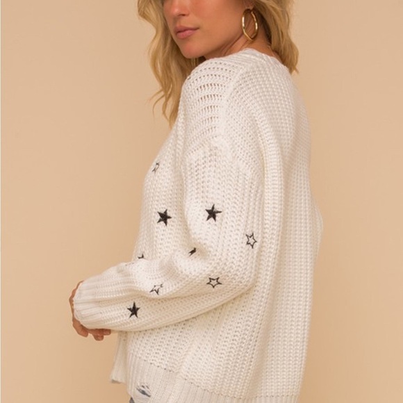 Hem & Thread Distressed Knit Star Embroidered V Neck Sweatshirt Fourth OF July - Picture 6 of 16